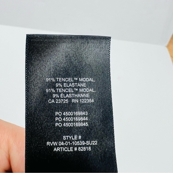 Aritzia wilfred crisscross halter top in black size XS - Picture 8 of 8